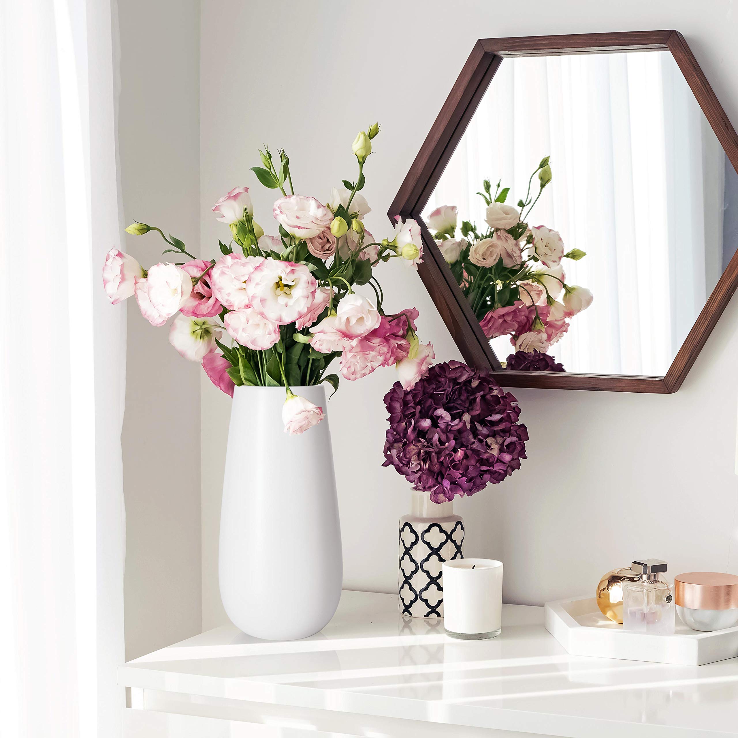 Amazon.com: D'vine Dev 12 Inch White Elegant Oval Ceramic Vase for